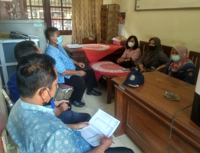 Kegiatan Sosialisasi Bahaya Kebakaran dan Pengecekan Hydrant bersama DAMKAR dan PDAM di Pasar Kendal