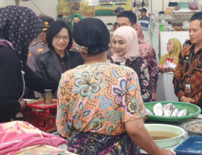 Inspeksi Mendadak Barang Pokok dan Penting Bersama Bupati Kendal dalam Momen Menjelang Idul Fitri 2025